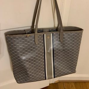 Tory Burch Gemini Link Tote- Large